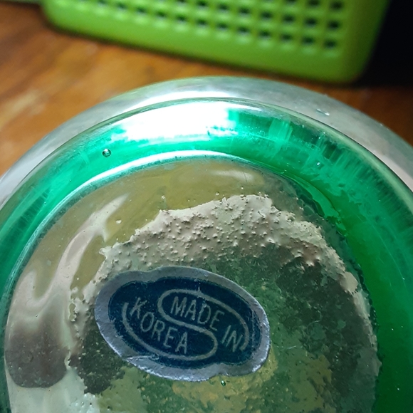 Vase - Picture 2 of 2